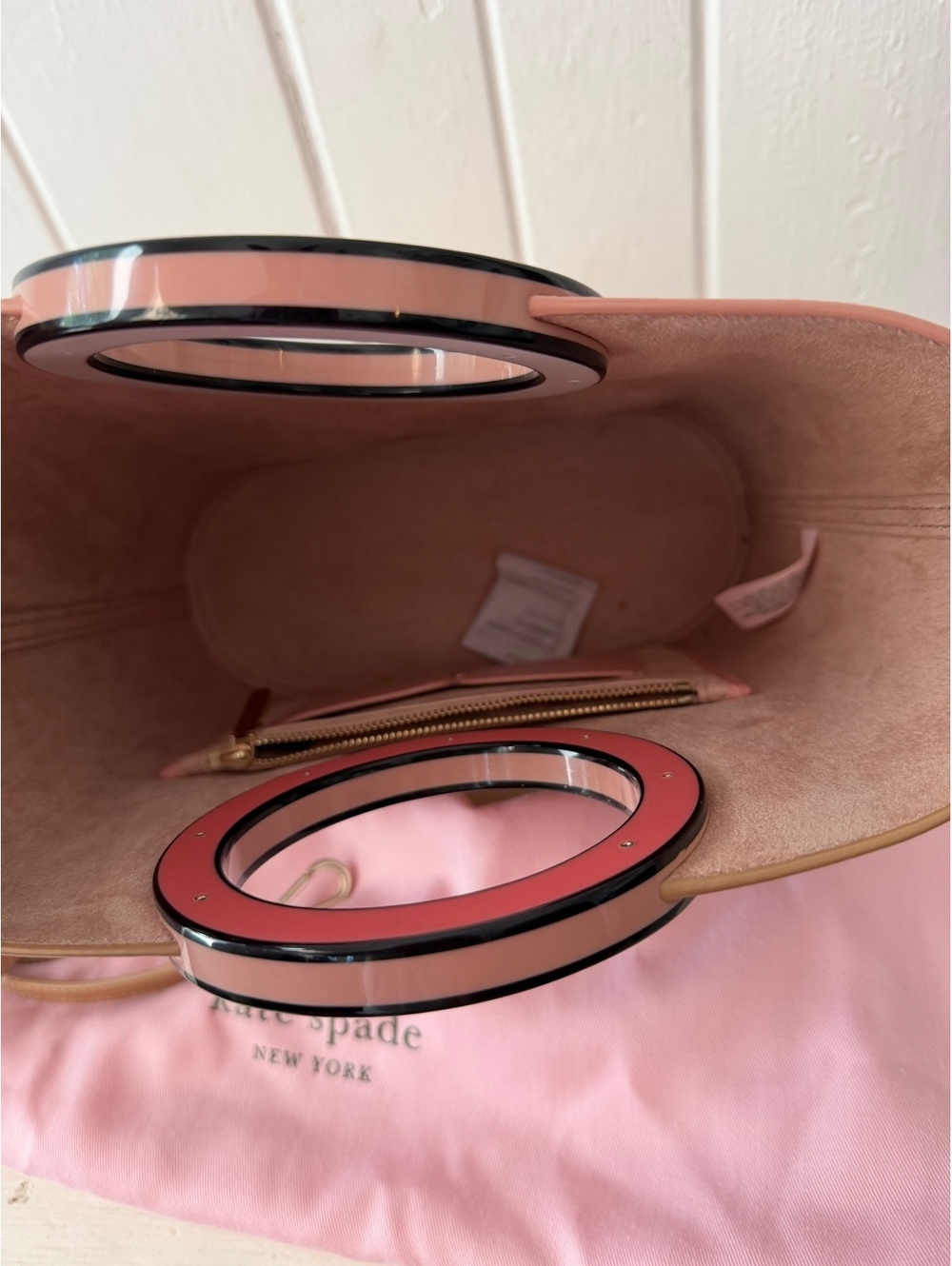 Kate Spade New York Two-Tone Leather Bucket Bag with Detachable Strap and Dust P - Picture 3 of 8